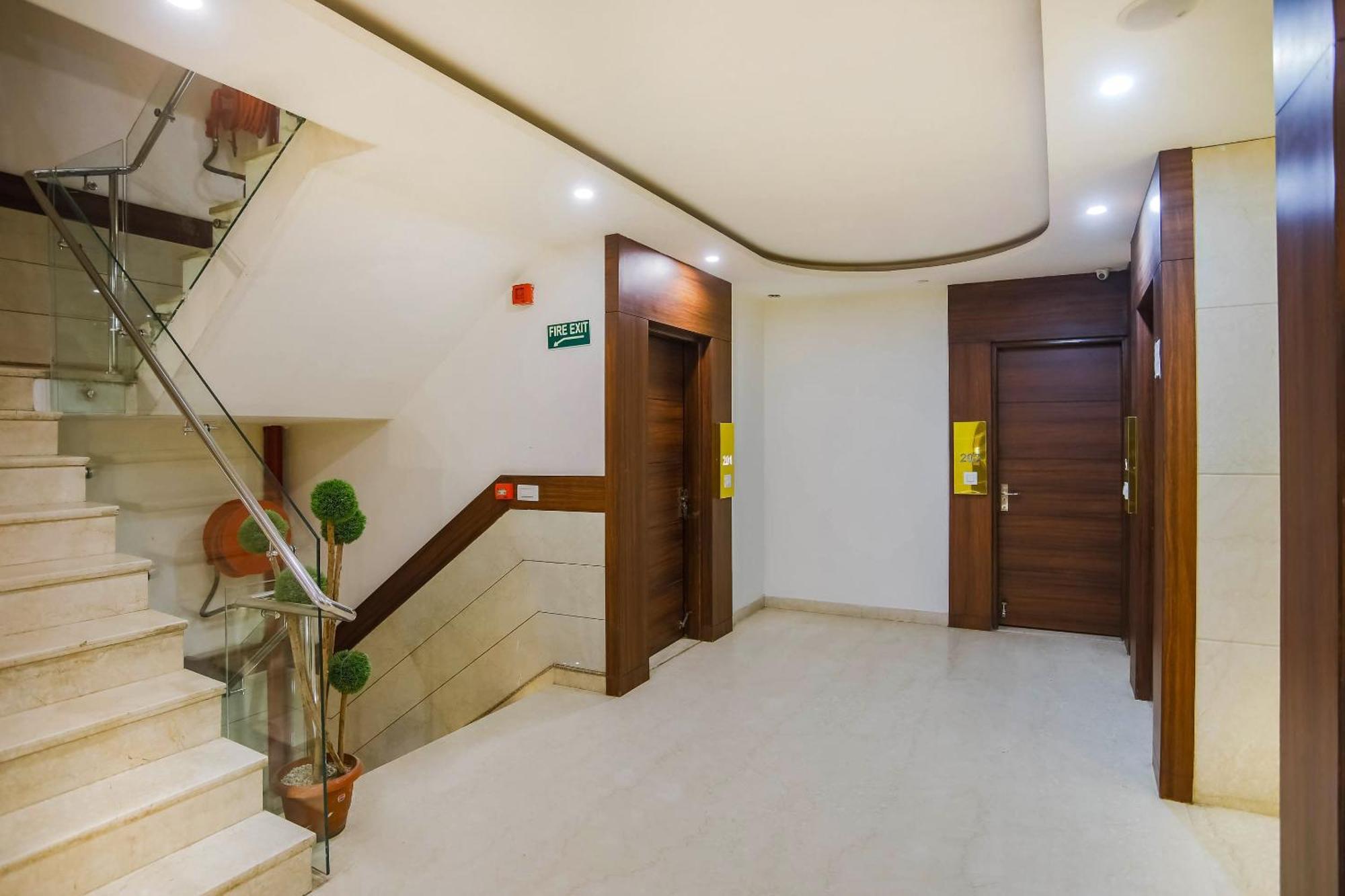 Collection O The Kailash Dev Hotel นิวเดลี ภายนอก รูปภาพ